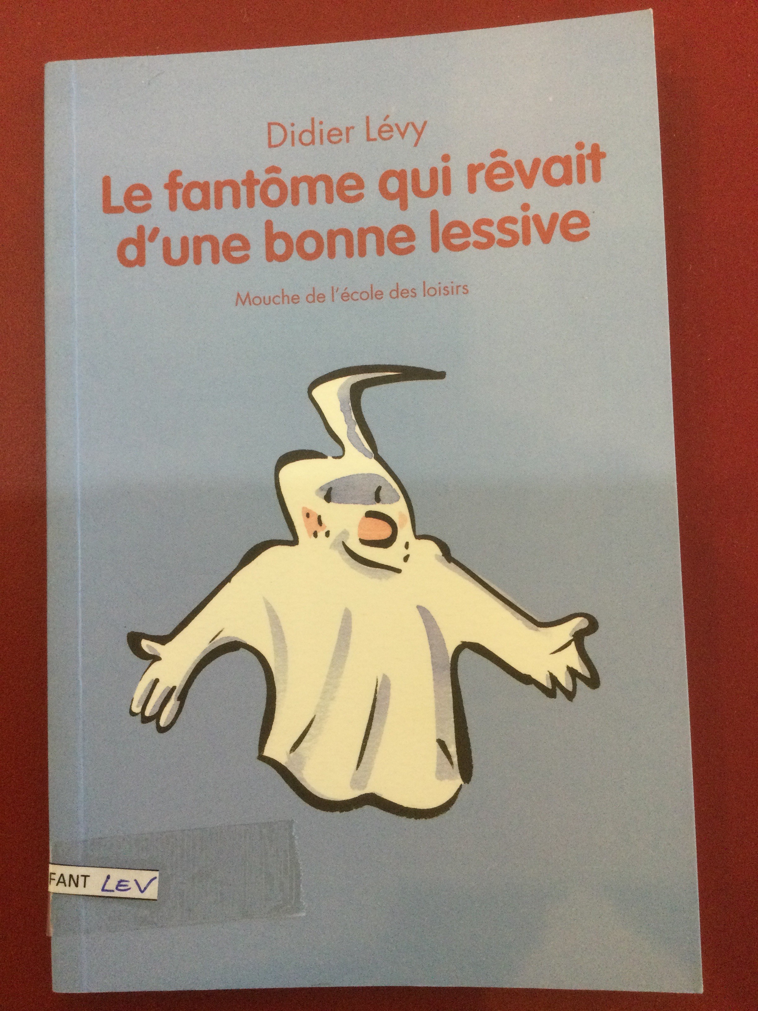 Le fantôme qui rêvait d’une bonne lessive - Click to enlarge picture.