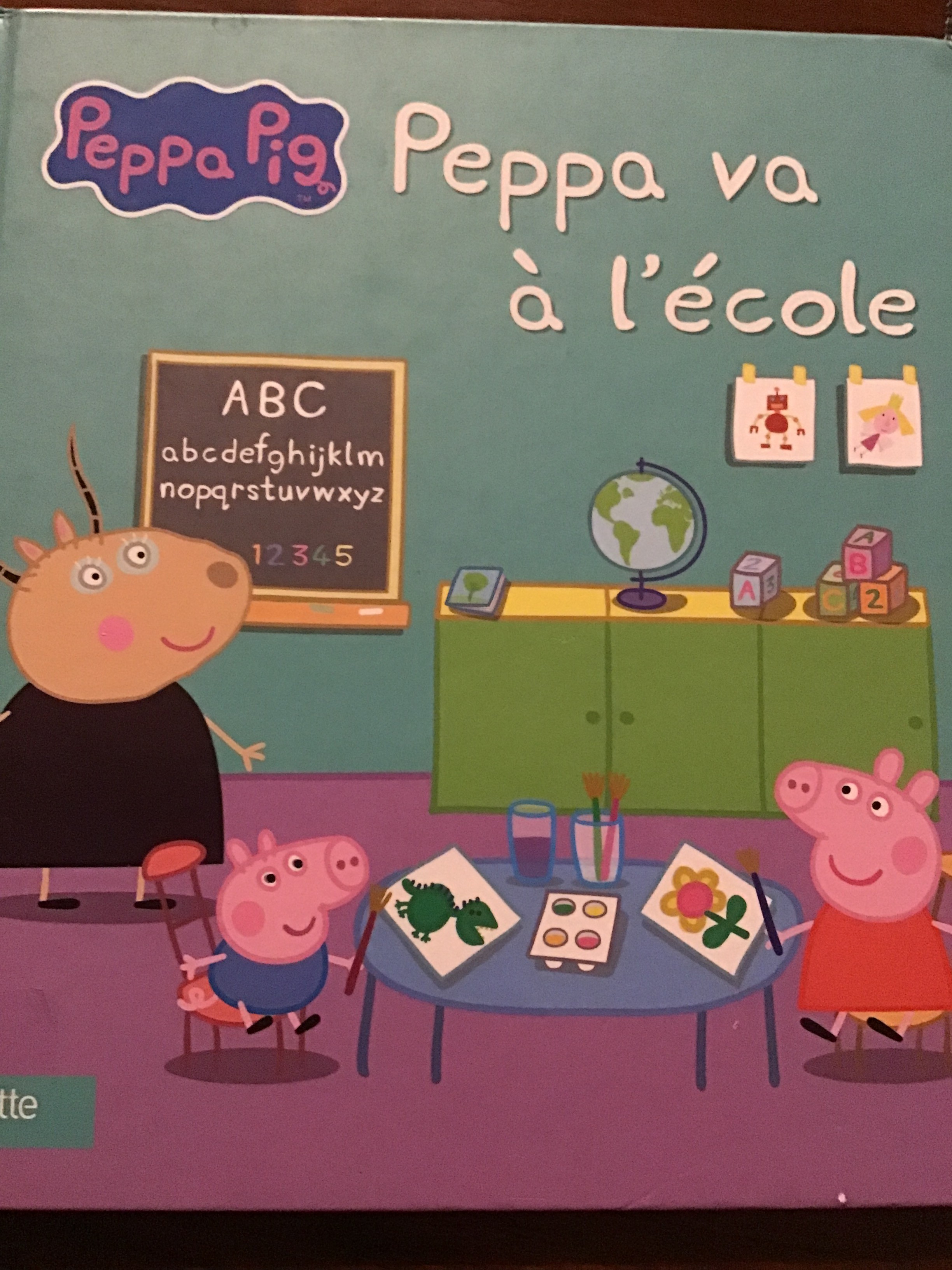 Peppa va à l’ecole - Click to enlarge picture.