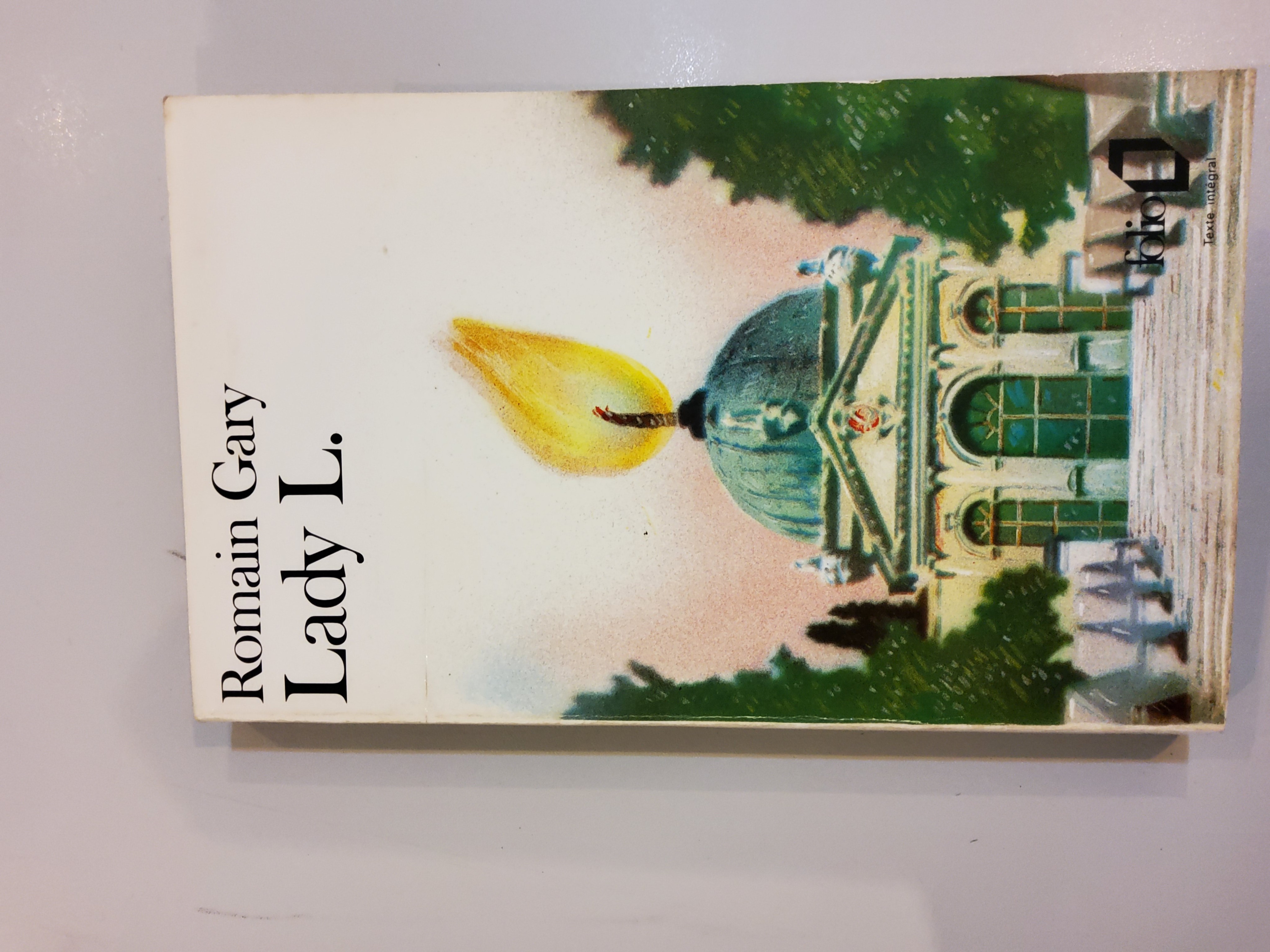 Lady L. - Click to enlarge picture.