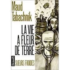 La vie à fleur de terre - Click to enlarge picture.