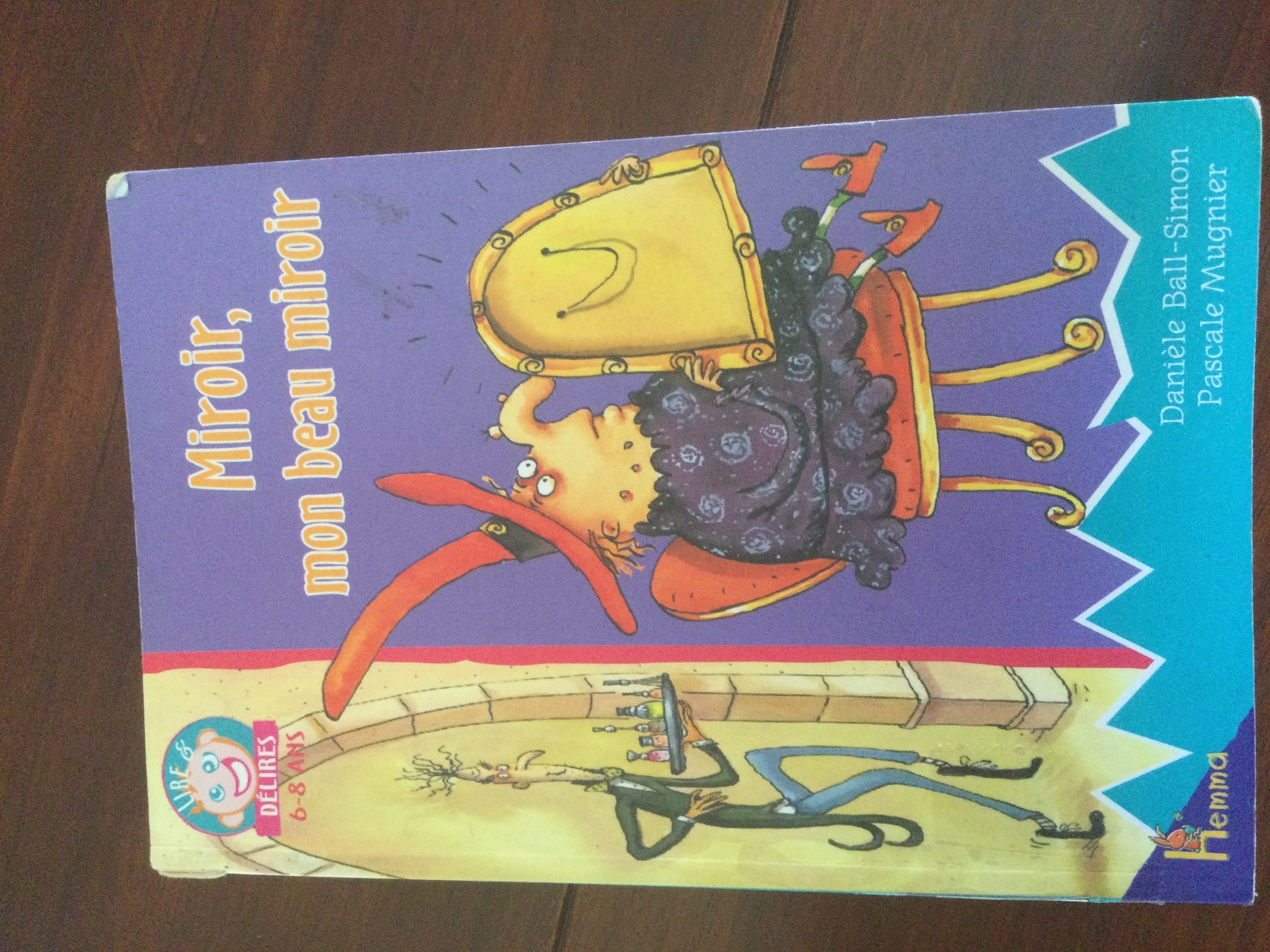 Miroir,mon beau miroir - Click to enlarge picture.