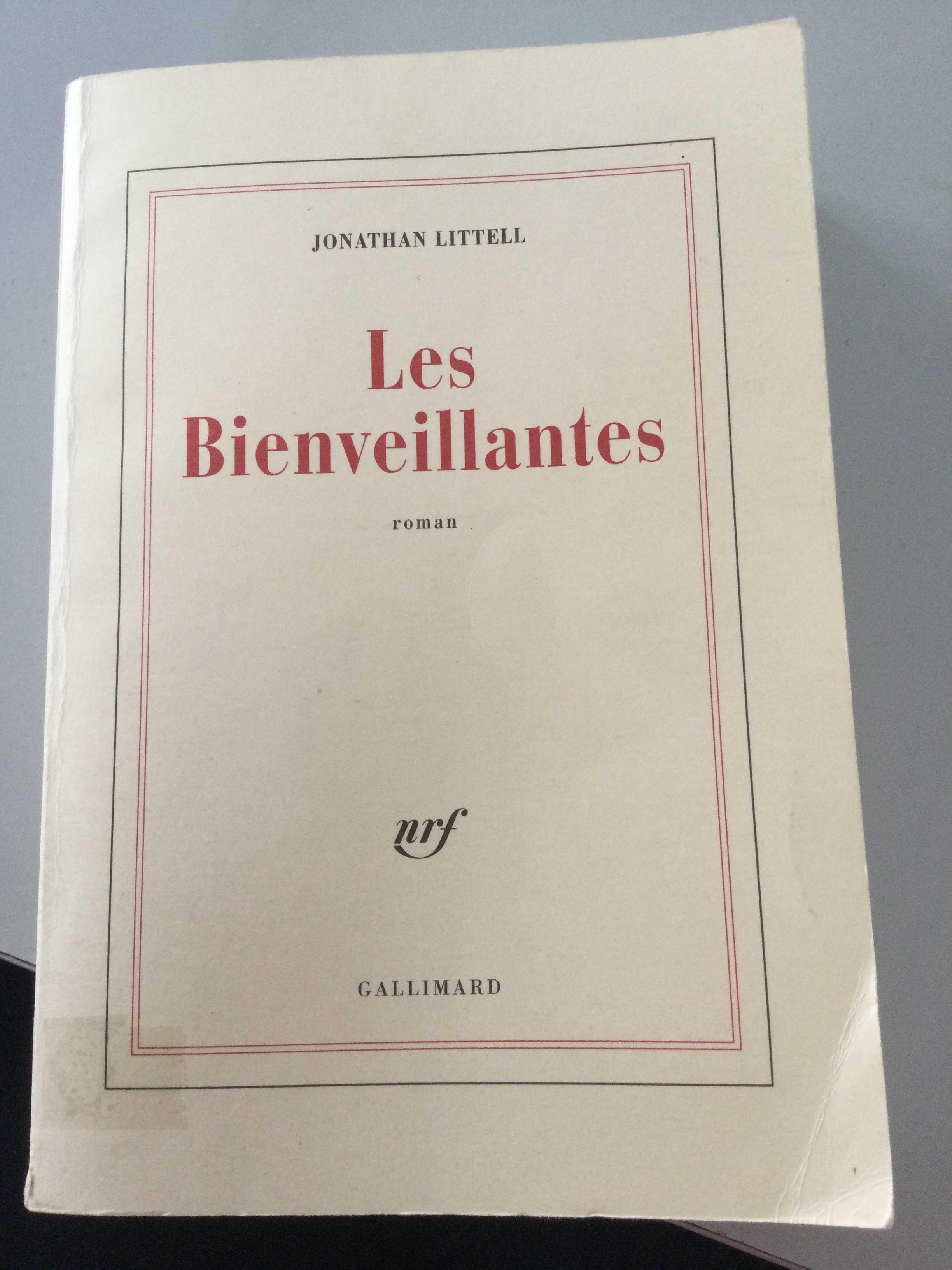Les bienveillantes - Click to enlarge picture.