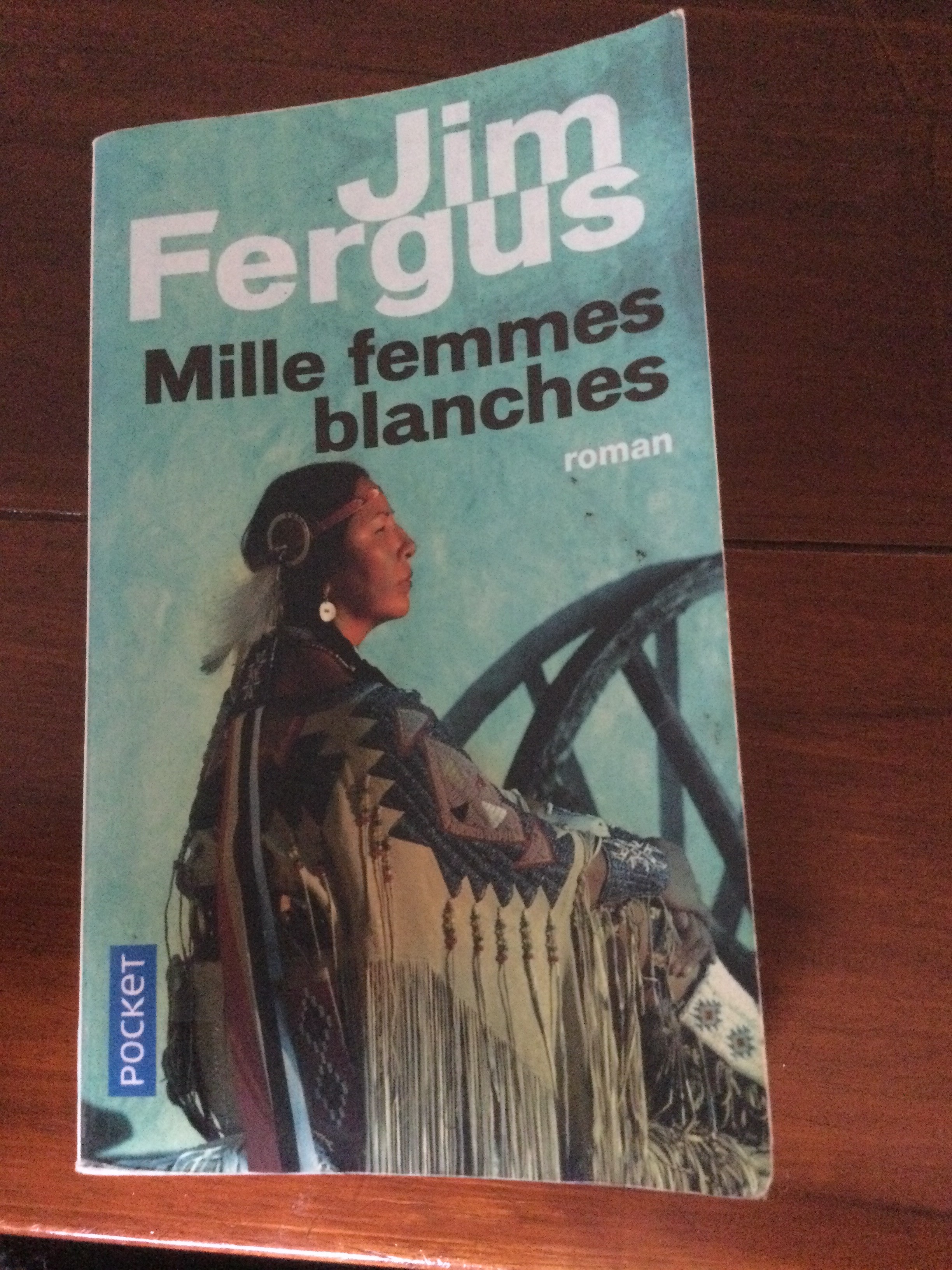 Mille  femmes blanches - Click to enlarge picture.